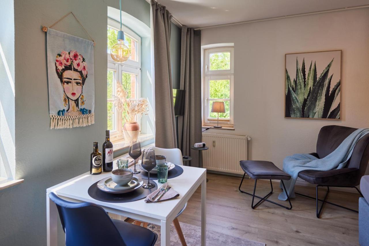 Kvartier2 In Top-Lage, 5 Min Zur Bali-Therme Und Gop, Hdz, Arbeitsplatz, Boxspringbett Bad Oeynhausen Exteriör bild